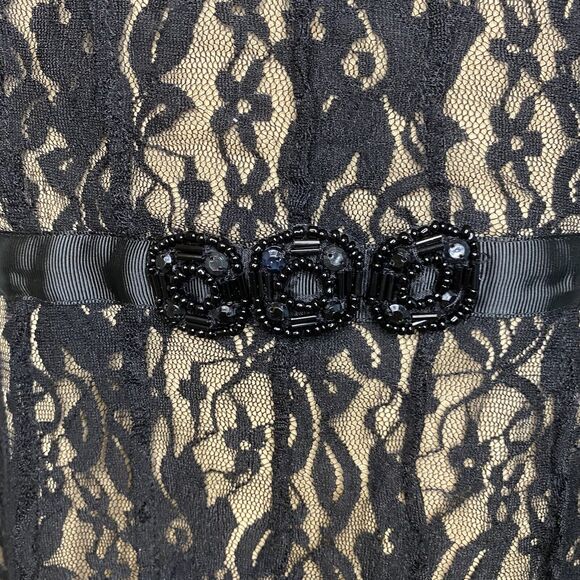 Scarlett Nite Keyhole back Lace Black Dress 18W Beaded Embellishment - Picture 3 of 12
